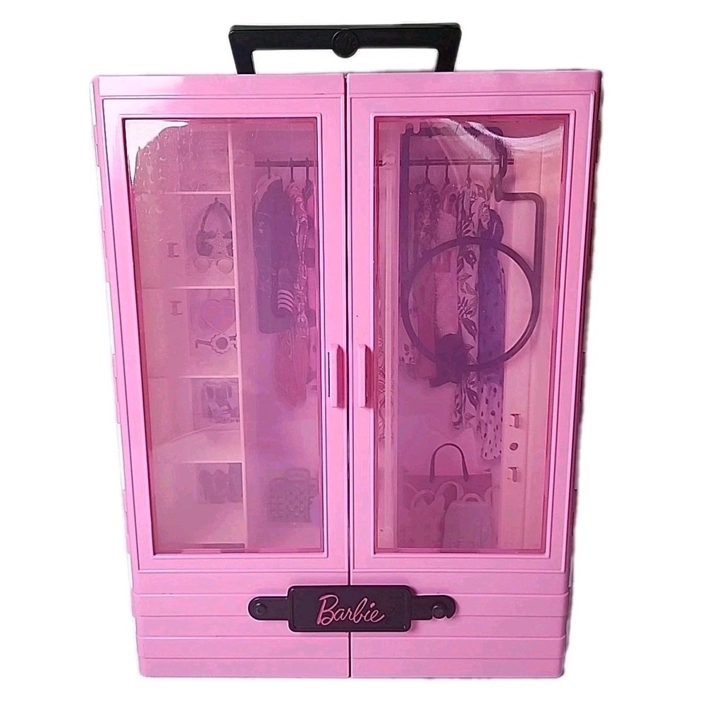 Barbie Pink Ultimate Closet Wardrobe  2018 Carrying Case Suitcase Portable 11x13
